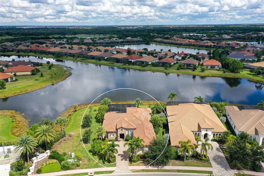 Photo of 15805 Castle Park Terrace, Lakewood Ranch, FL 34202 (MLS # A4666584)