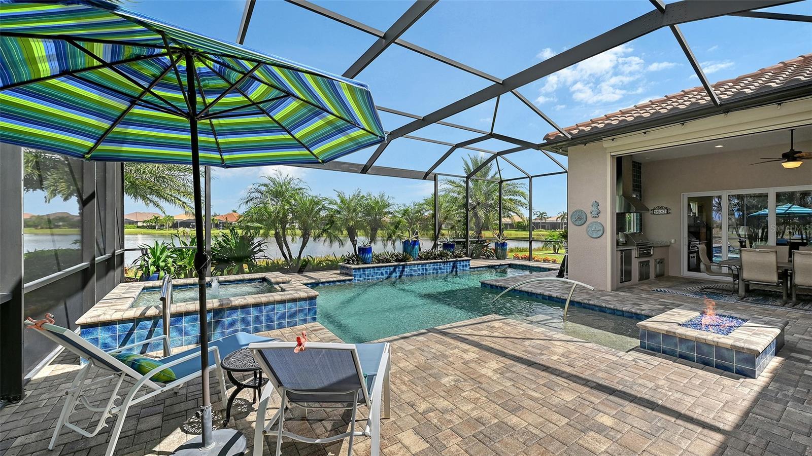 COUNTRY CLUB EAST AT LAKEWD RNCH VV2 - Residential