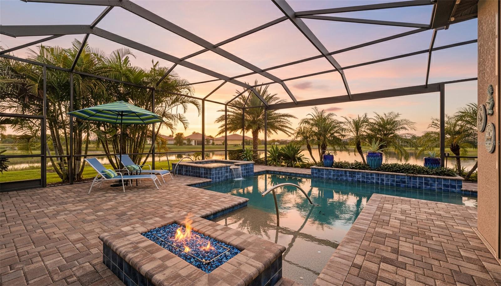 COUNTRY CLUB EAST AT LAKEWD RNCH VV2 - Residential