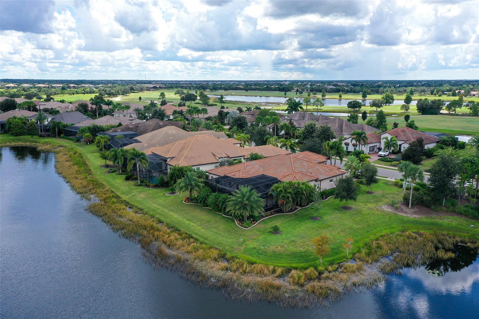 COUNTRY CLUB EAST AT LAKEWD RNCH VV2 - Residential