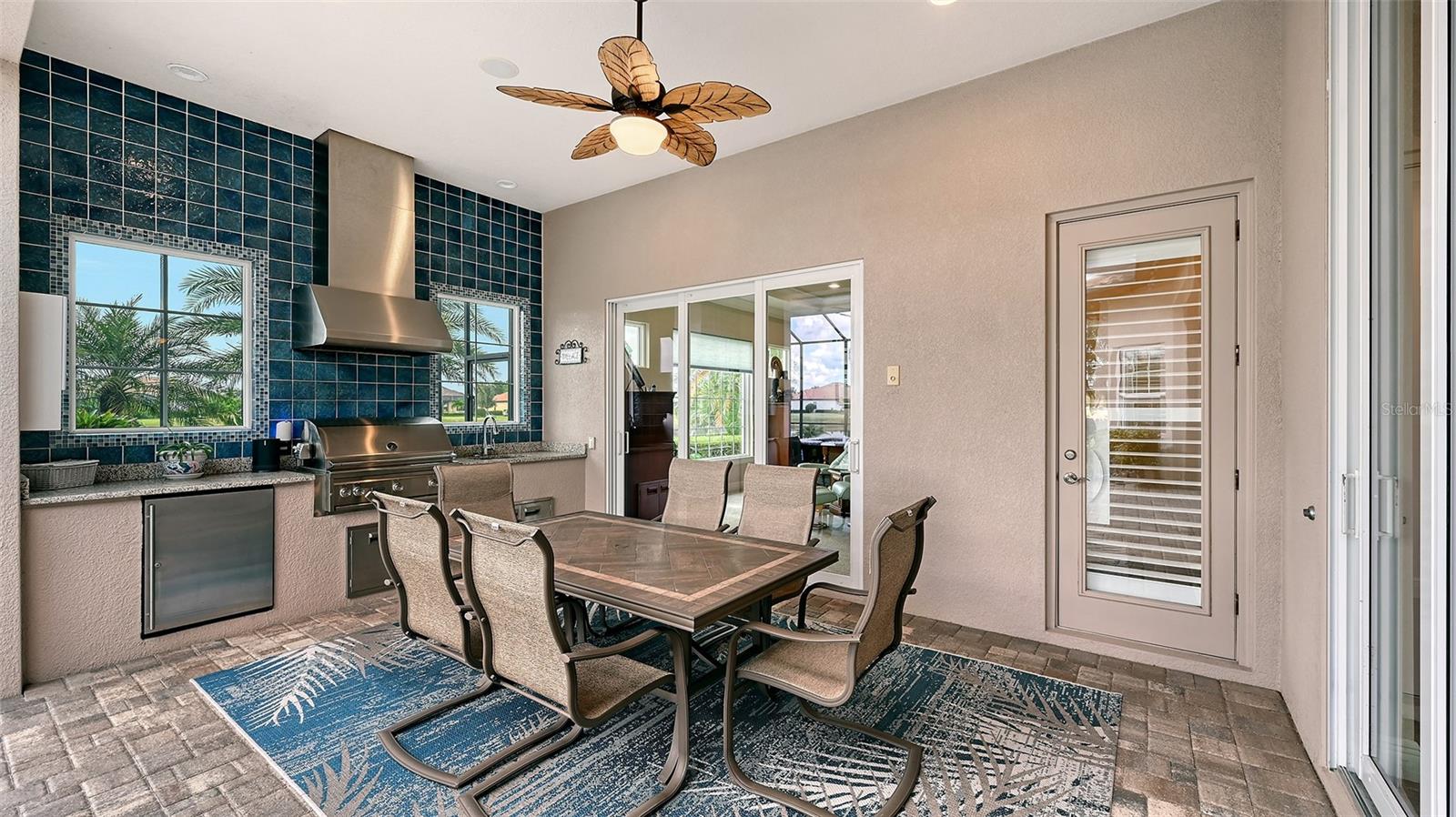 COUNTRY CLUB EAST AT LAKEWD RNCH VV2 - Residential