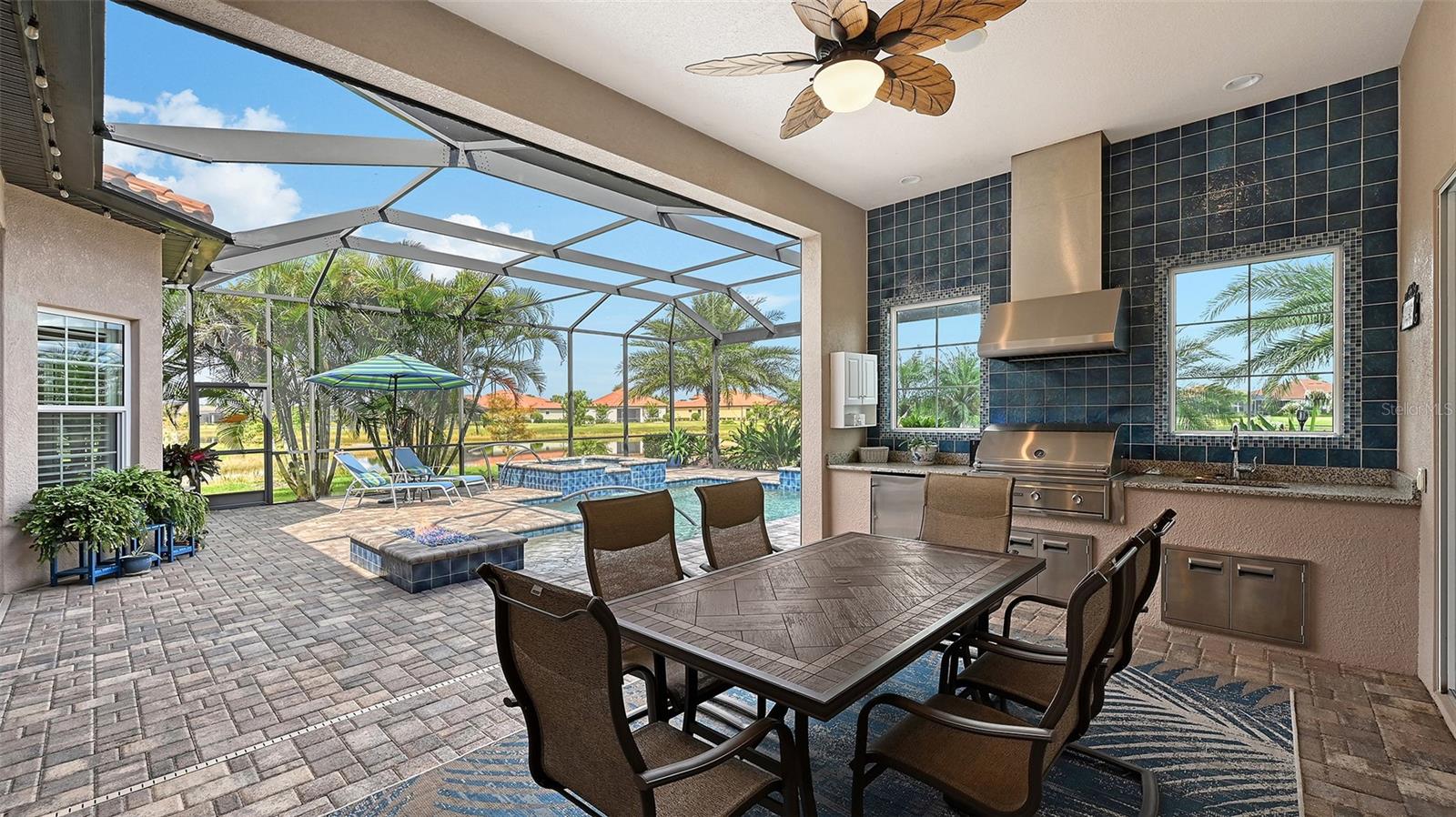 COUNTRY CLUB EAST AT LAKEWD RNCH VV2 - Residential