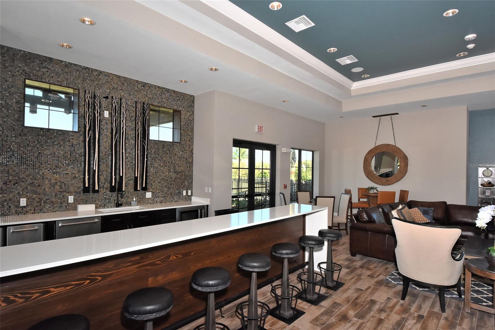 COUNTRY CLUB EAST AT LAKEWD RNCH VV2 - Residential