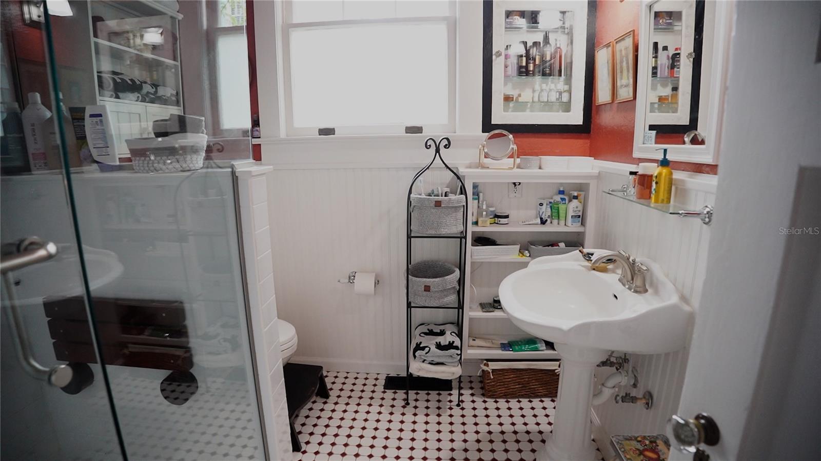 RICHS ADD DELAND BK L PG 688 - Residential