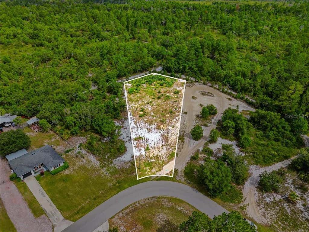 Photo of 2000 Lemon Drive, Lake Wales, FL 33898 (MLS # L4962632)