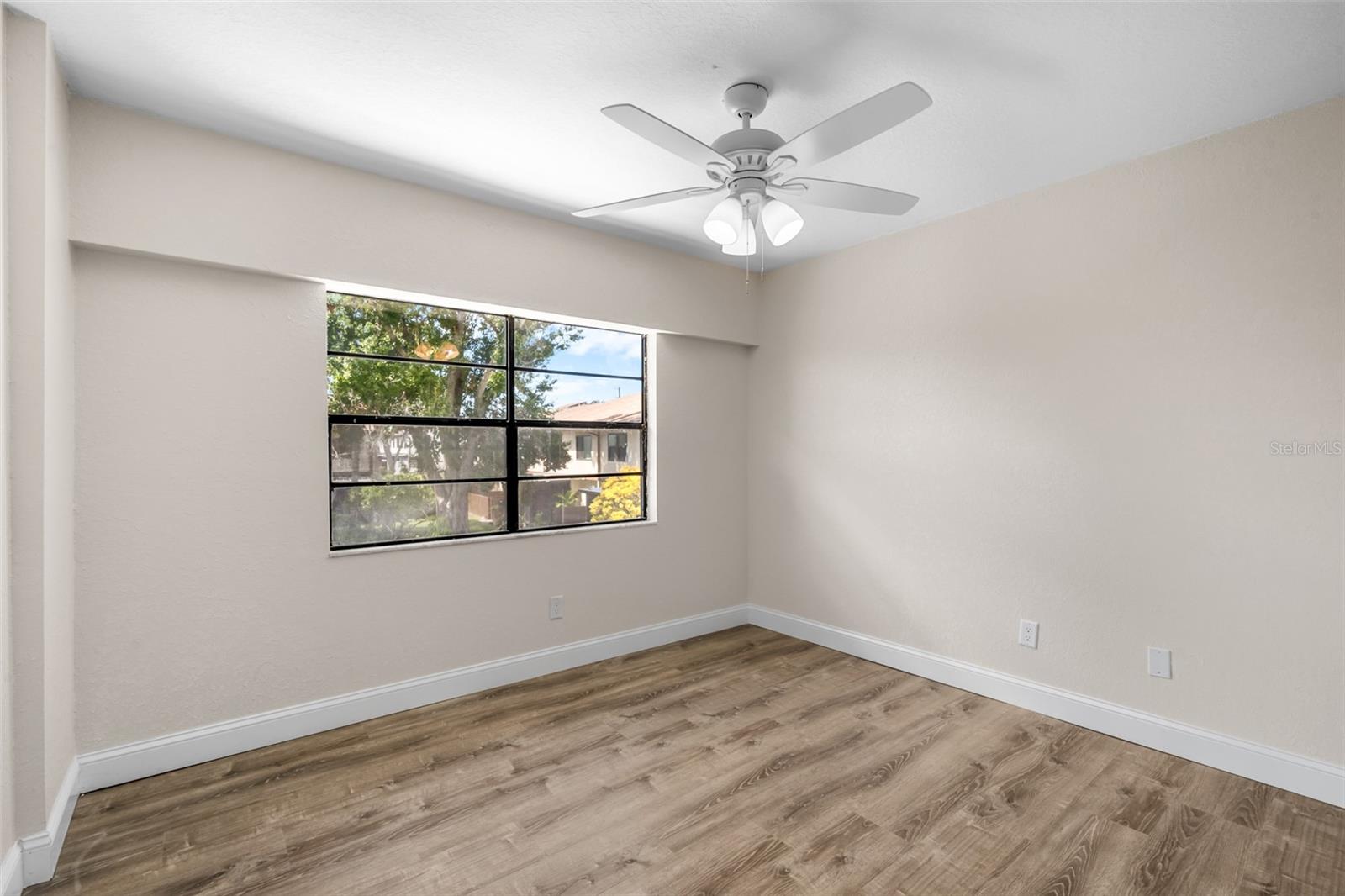 TOWNHOMES OF LAKE SEMINOLE - Residential