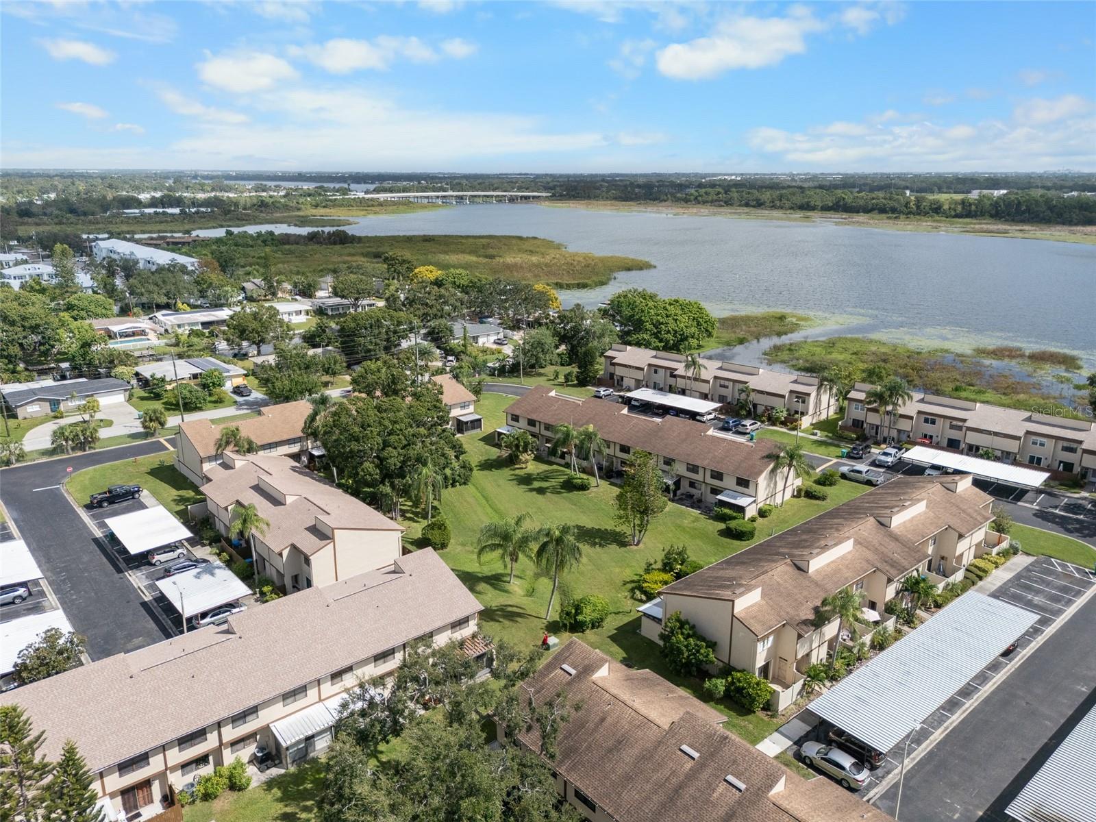 TOWNHOMES OF LAKE SEMINOLE - Residential