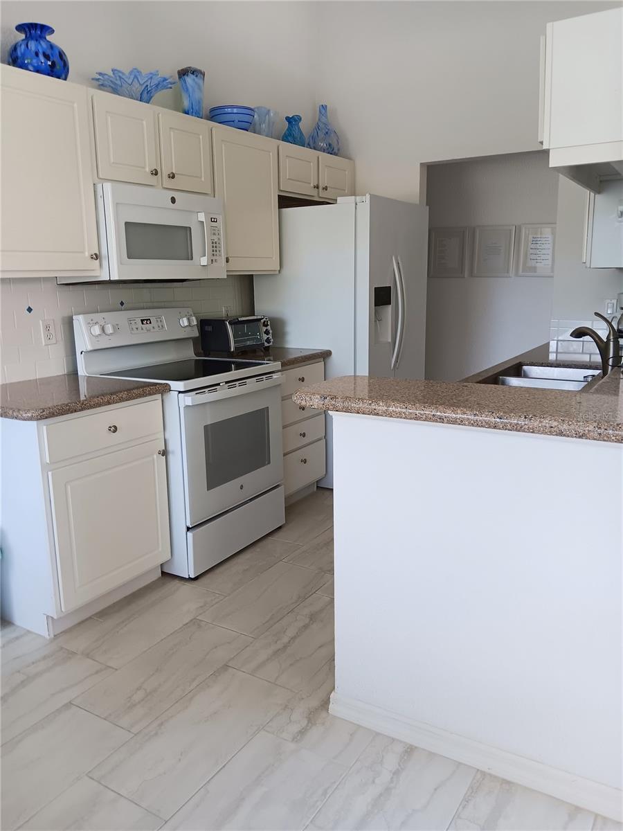 AUBURN LAKES - Residential