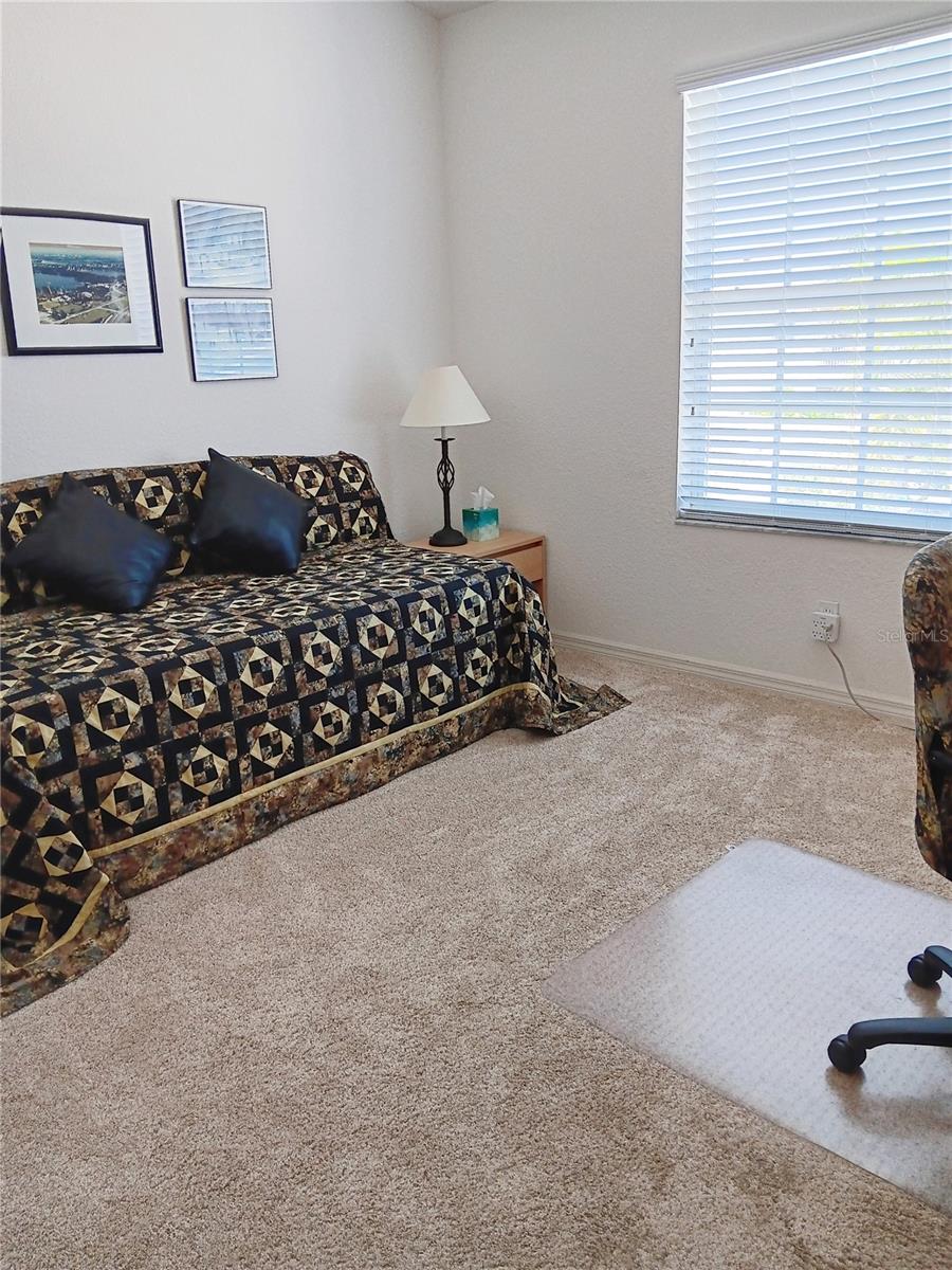 AUBURN LAKES - Residential