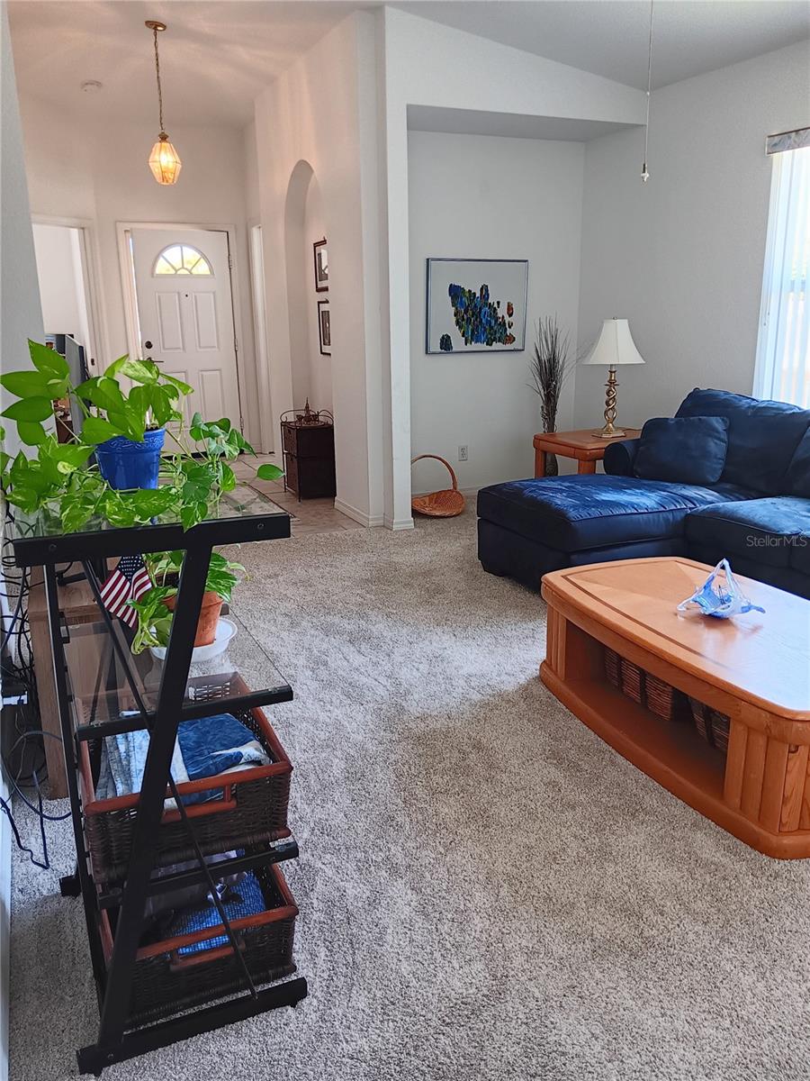 AUBURN LAKES - Residential