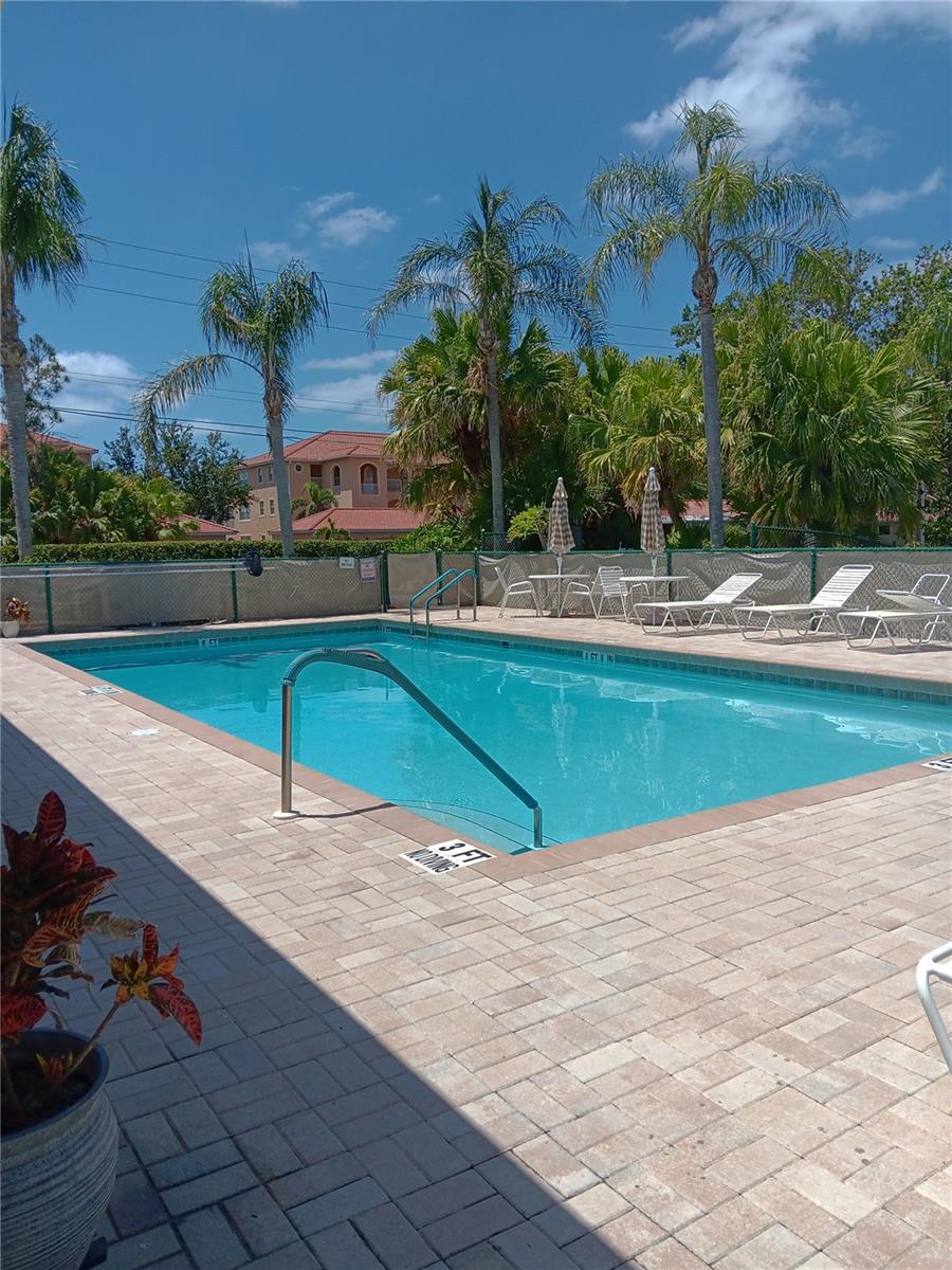 AUBURN LAKES - Residential