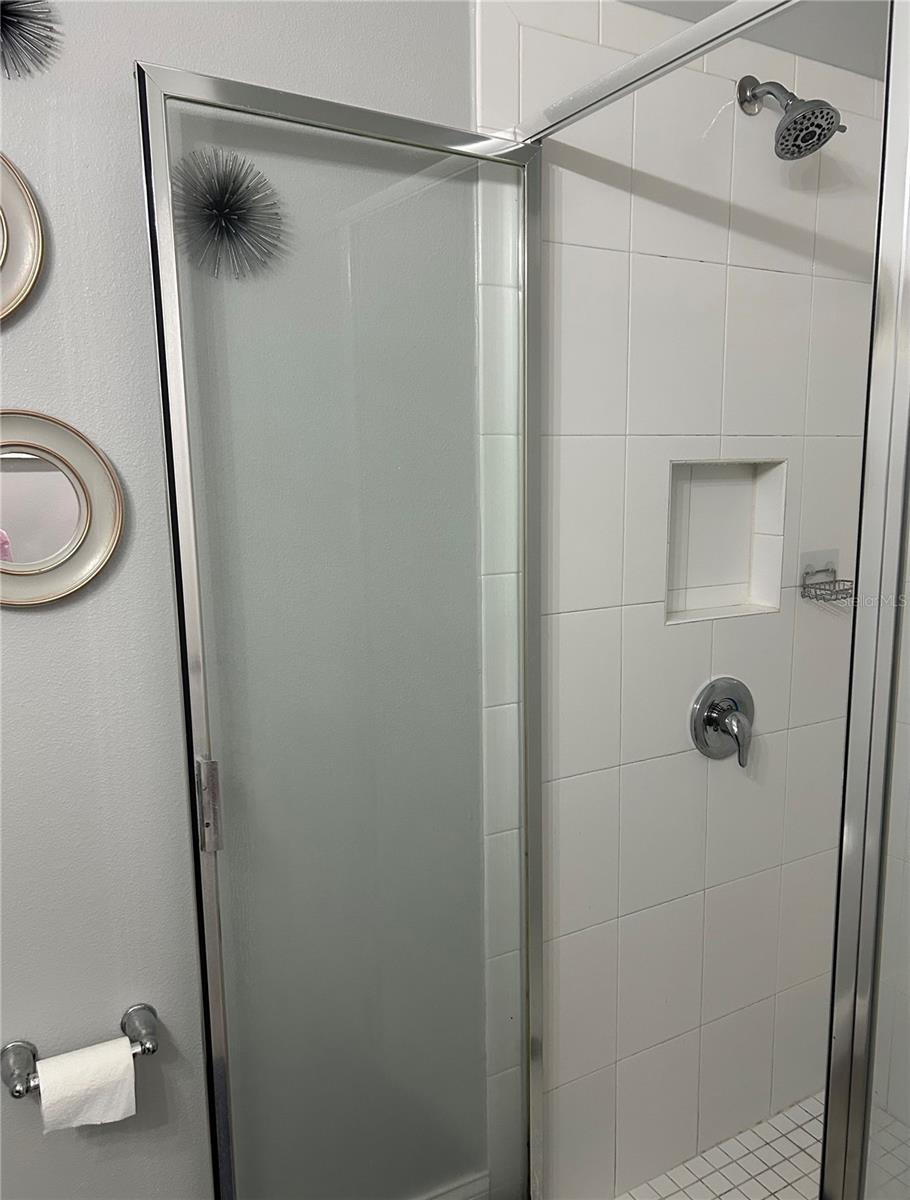 VICTORIA PARK INC 04 - Residential