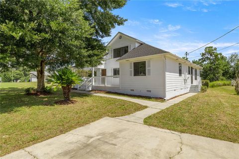 Photo of 154 Pecan Drive, Ocala, FL 34472 (MLS # OM709023)