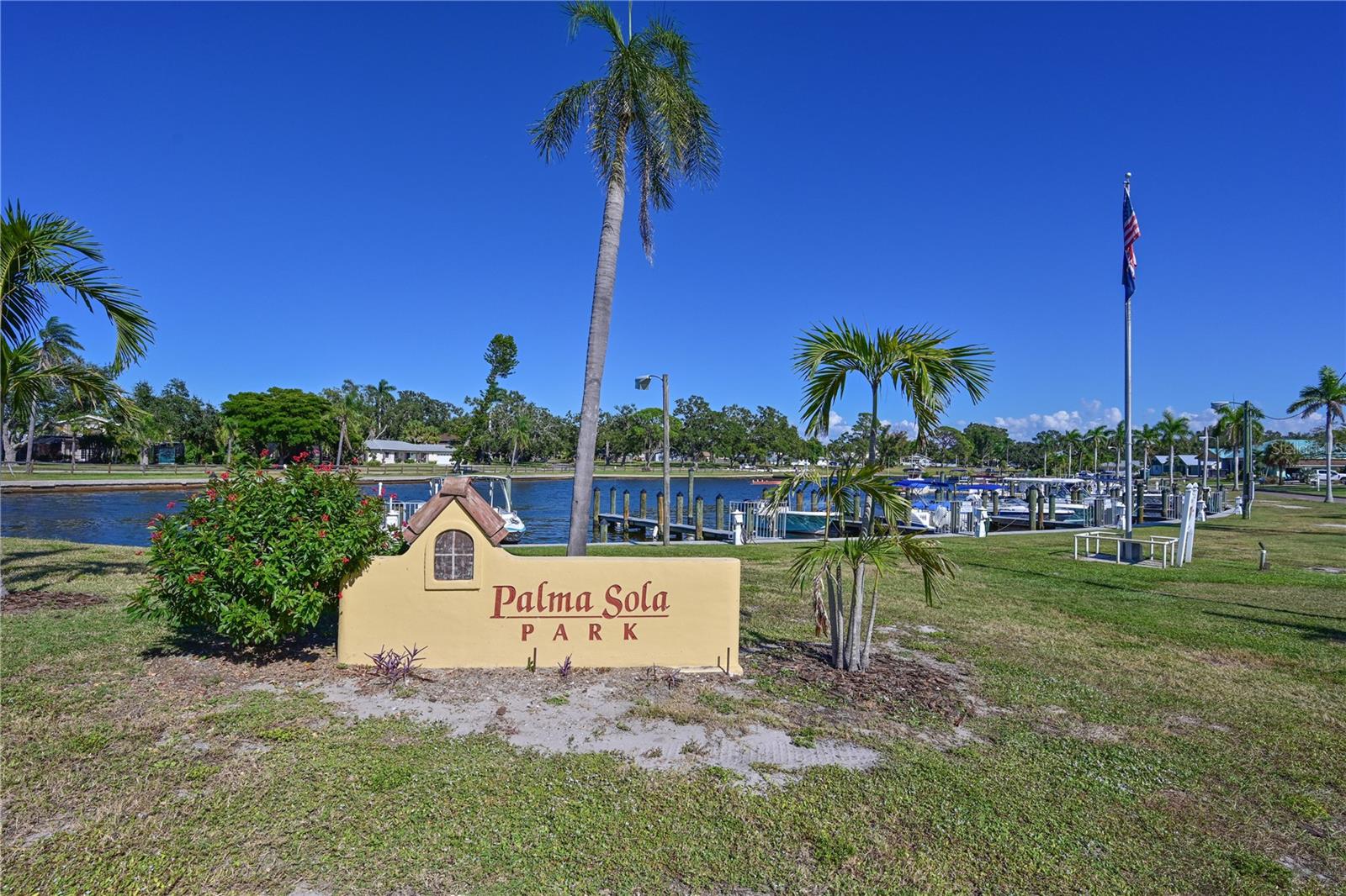 PALMA SOLA PARK REP - Residential