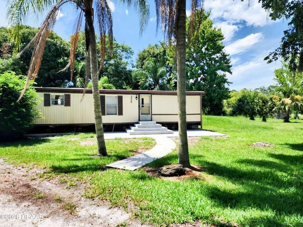 Photo of 324 N Janice Lane, Ormond Beach, FL 32174 (MLS # V4948685)