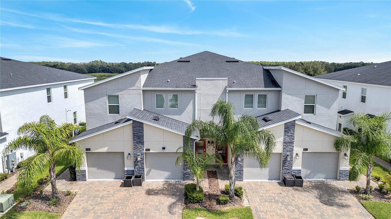 543 OCEAN COURSE AVENUE