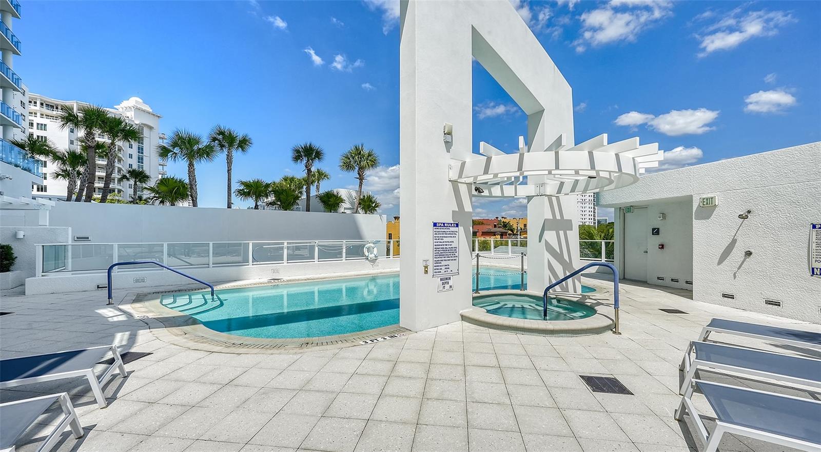 624 PALM CONDOMINIUM - Residential