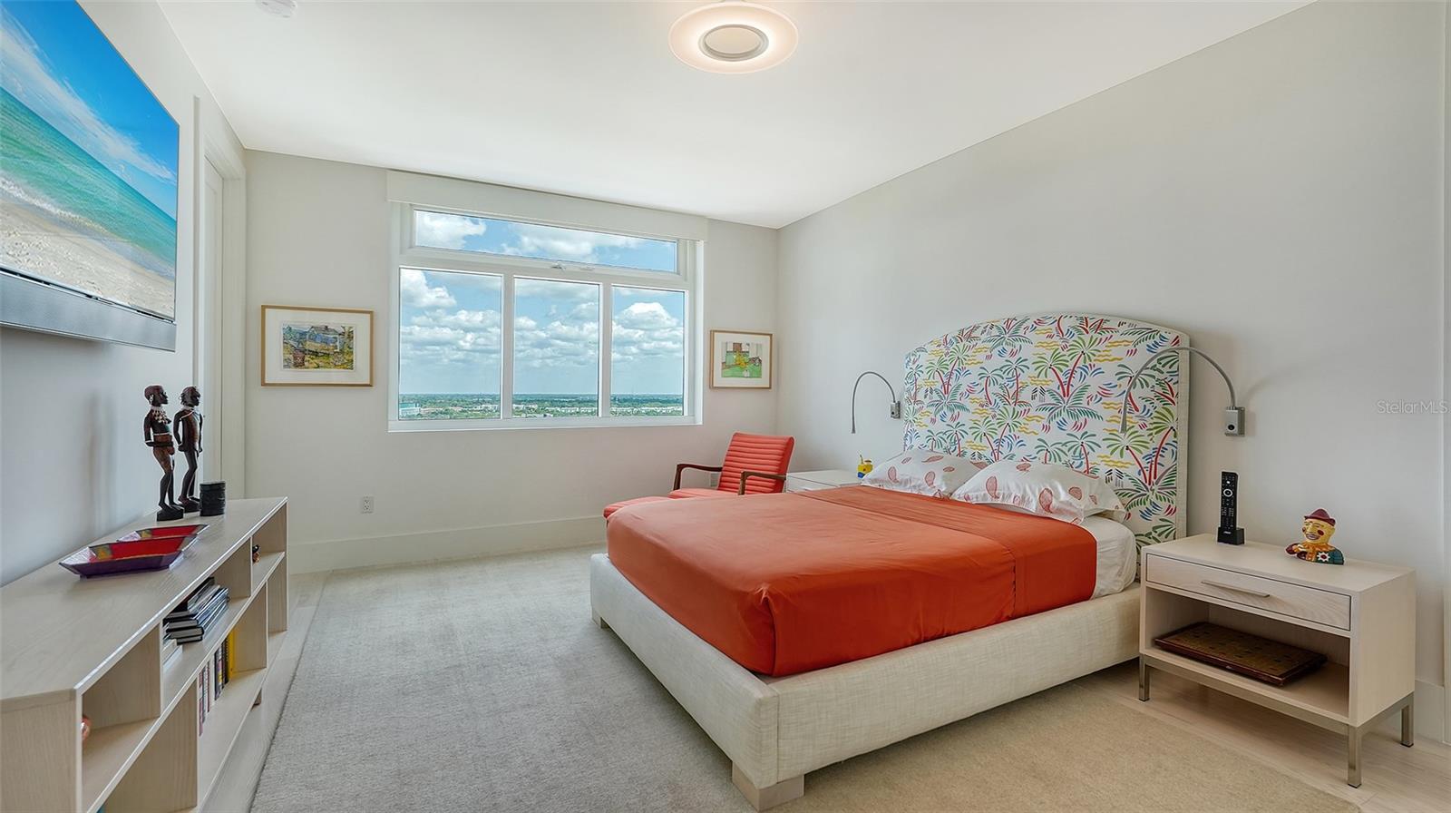 624 PALM CONDOMINIUM - Residential