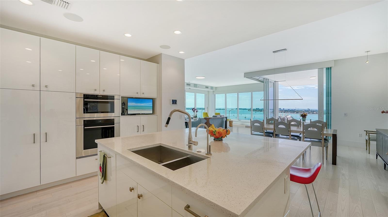 624 PALM CONDOMINIUM - Residential