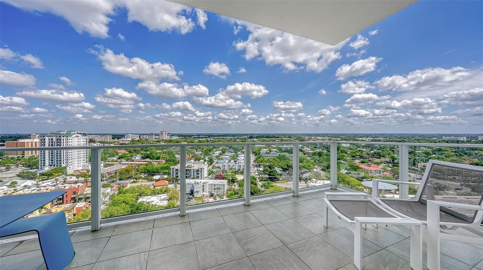 624 PALM CONDOMINIUM - Residential