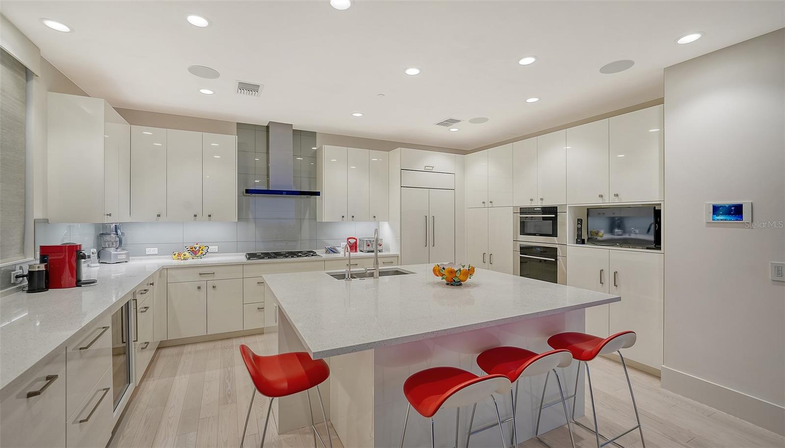 624 PALM CONDOMINIUM - Residential