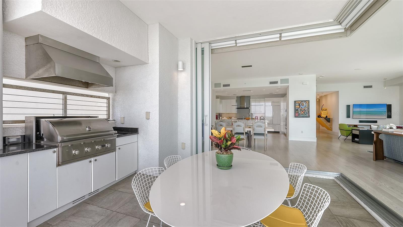 624 PALM CONDOMINIUM - Residential