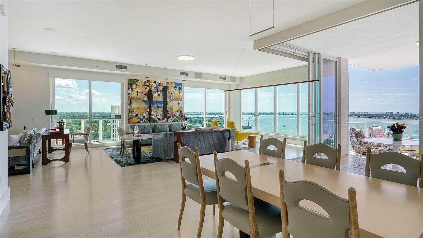 624 PALM CONDOMINIUM - Residential