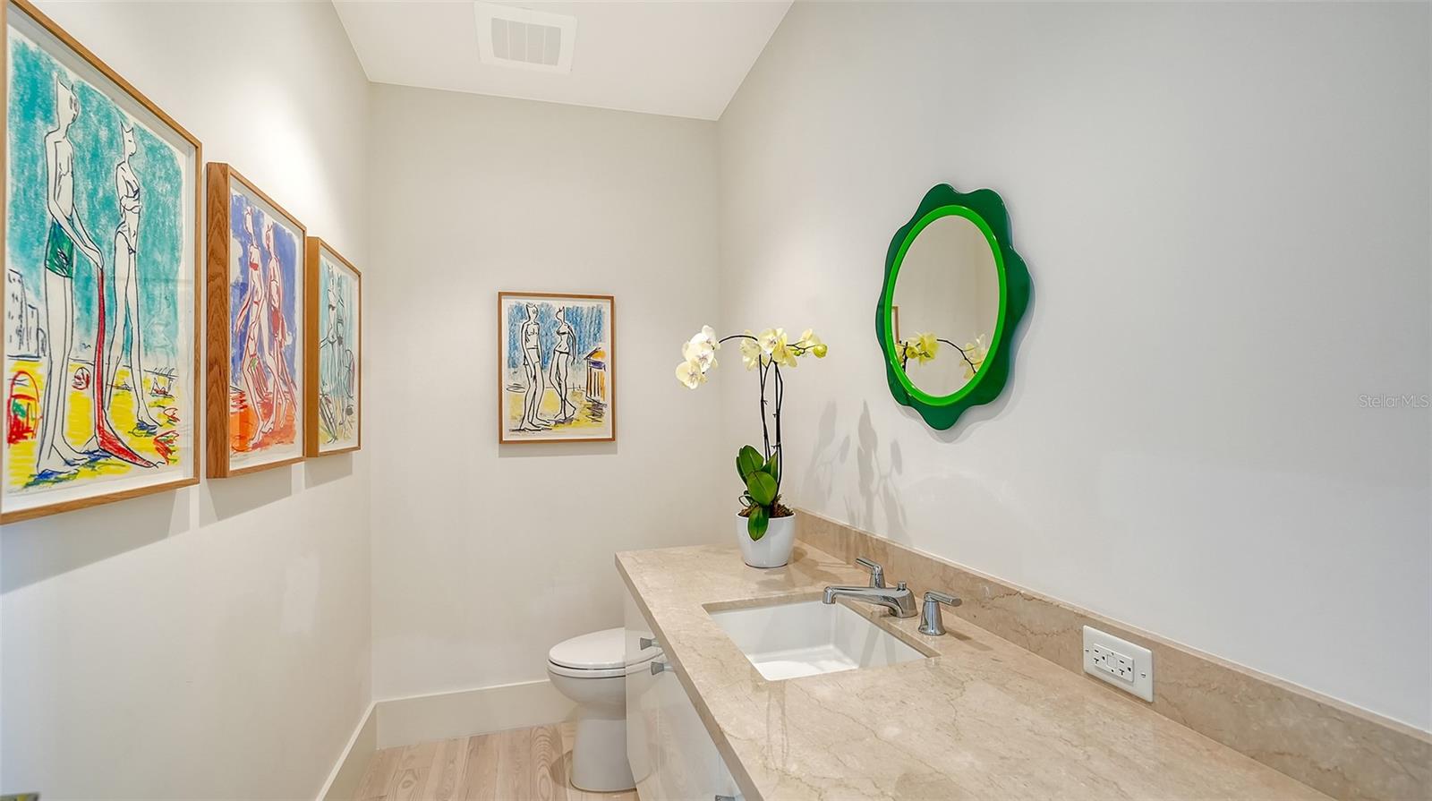 624 PALM CONDOMINIUM - Residential