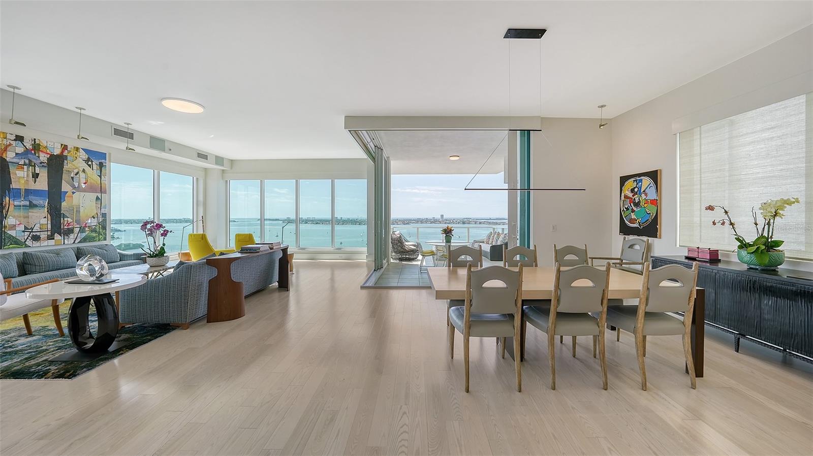 624 PALM CONDOMINIUM - Residential