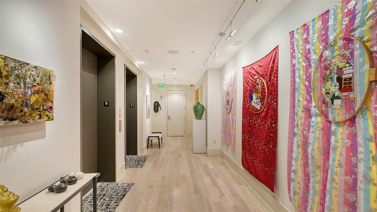 624 PALM CONDOMINIUM - Residential