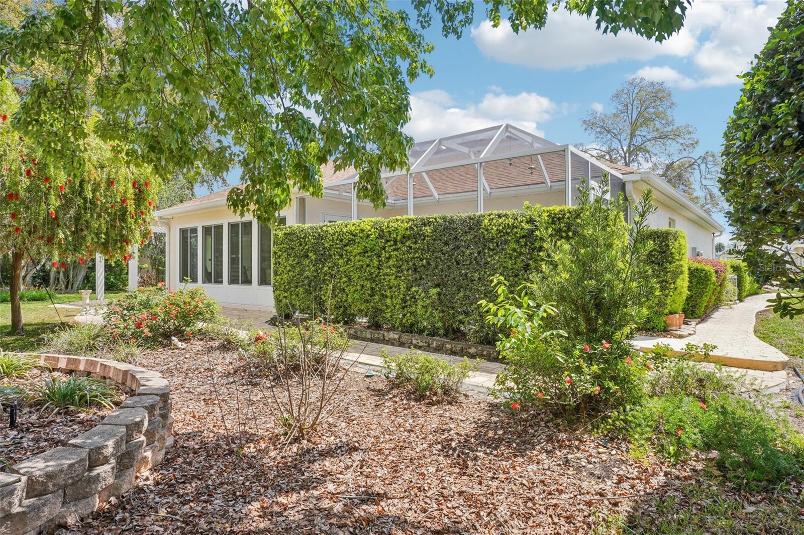 VILLAGES/MARION 48 - Residential