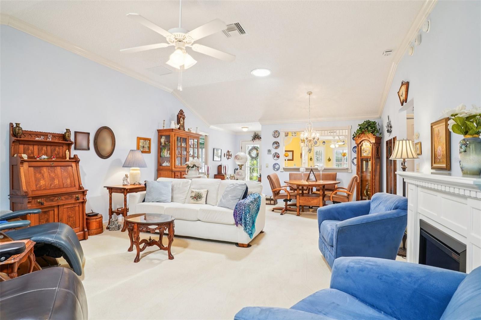 VILLAGES/MARION 48 - Residential