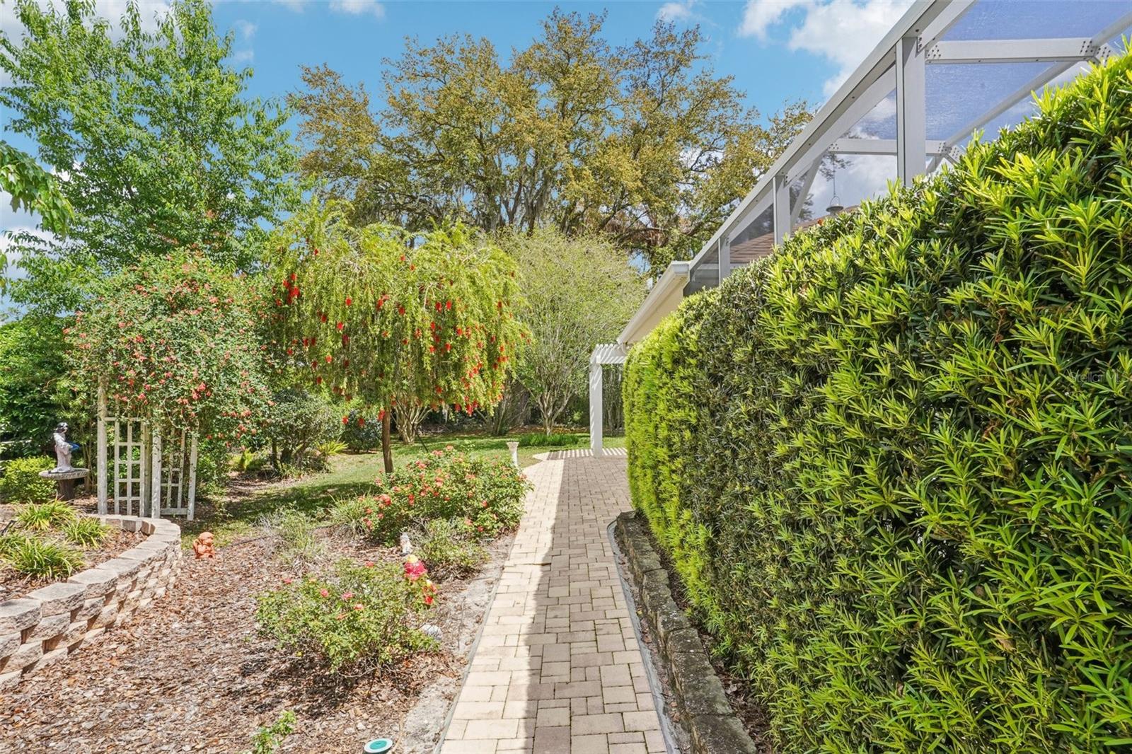 VILLAGES/MARION 48 - Residential