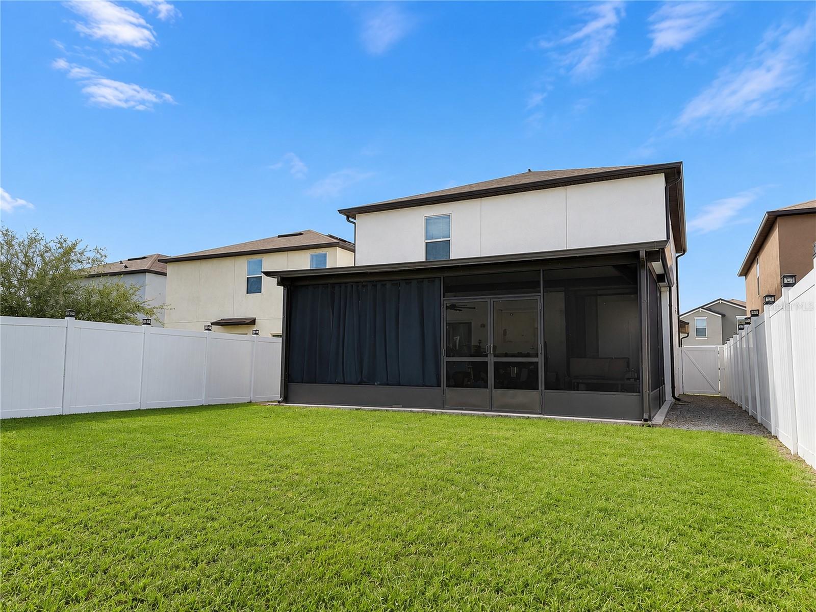 407 ROYAL EMPRESS DRIVE
