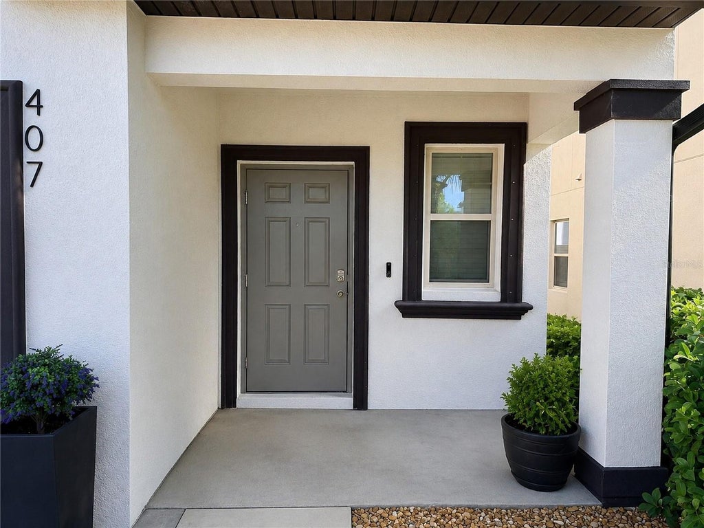 Photo of 407 Royal Empress Drive, Ruskin, FL 33570 (MLS # TB8545384)