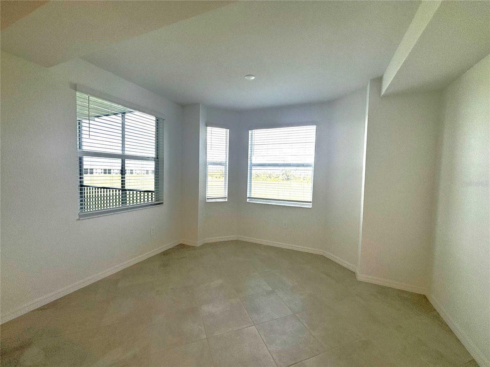 WELLEN GOLF & COUNTRY CLUB - Residential Lease