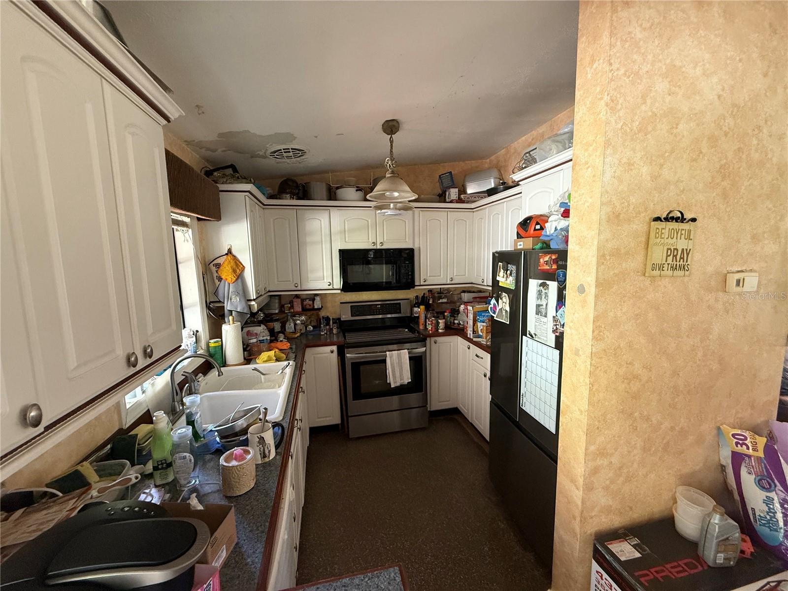 SUNLAND ESTATES - Residential