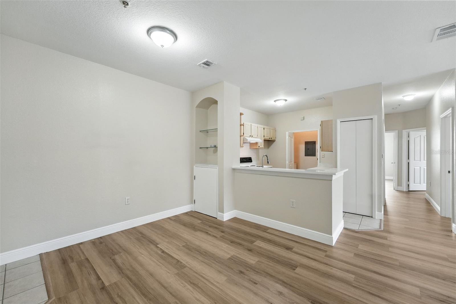 VISCONTI WEST CONDOMINIUM - Residential