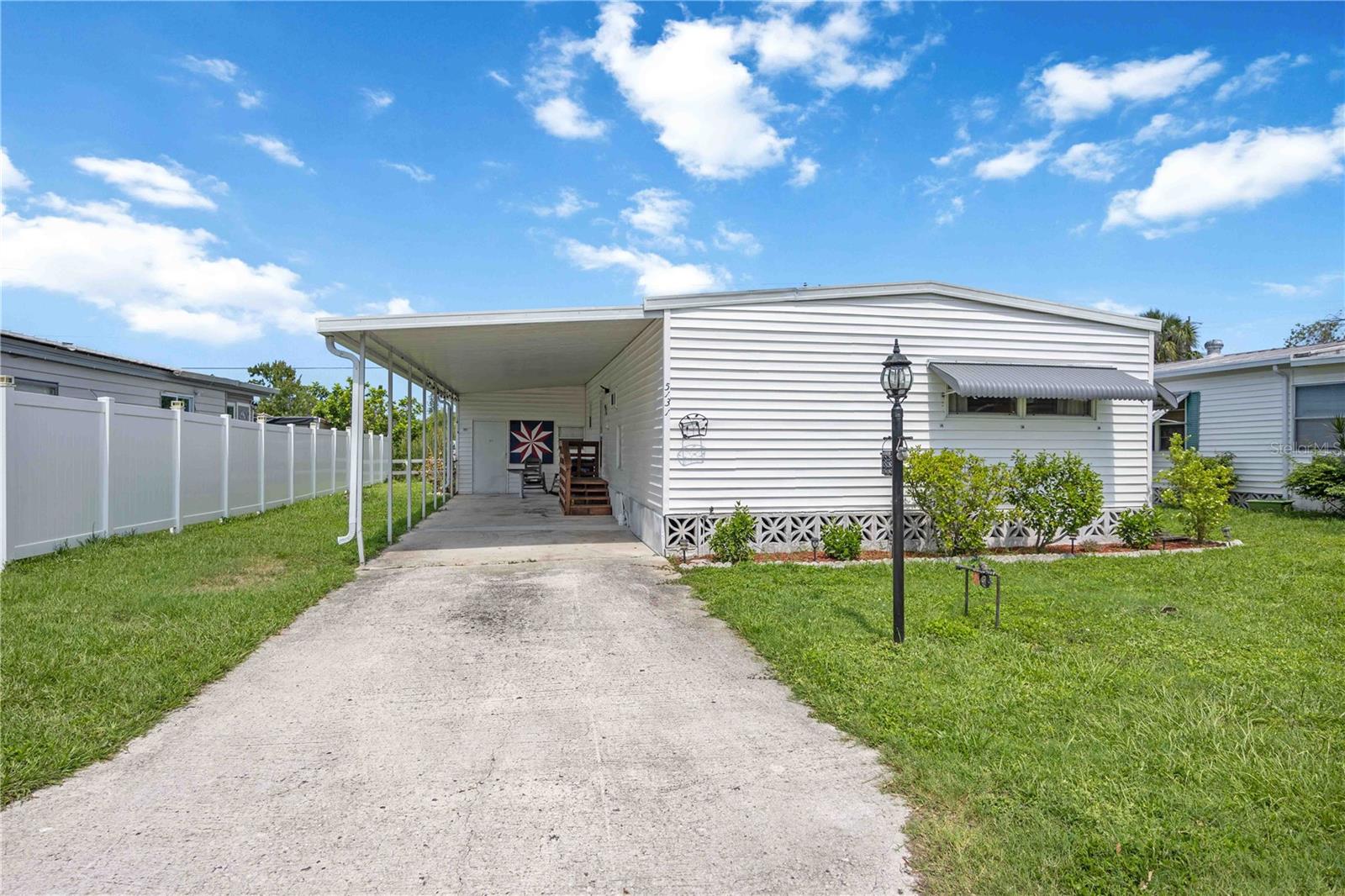 Lake Front Property Drop in your Kayak or fish from your backyard!
Discover the potential in this 2-bedroom, 2-bath manufactured home nestled in Pic Town. Enjoy lake views, a large workshop, and generous storage space — all at an affordable price.
2 Bedrooms, 2 Full Bathrooms
Serene Lake Views from Your Backyard
Oversized Workshop for Projects or Storage
Ample Additional Storage Inside and Out
Quiet Community Setting
Home Needs a Little TLC — Perfect Opportunity to Make It Your Own
With just a bit of work, this property could shine. Ideal for someone looking for value and a little project.
***BRING ALL OFFERS. SELLER IS MOTIVATED!***