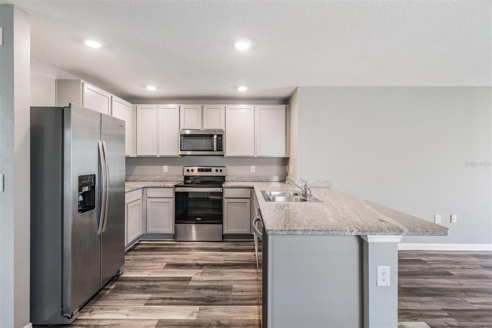 ZEPHYR LAKES SUB - Residential