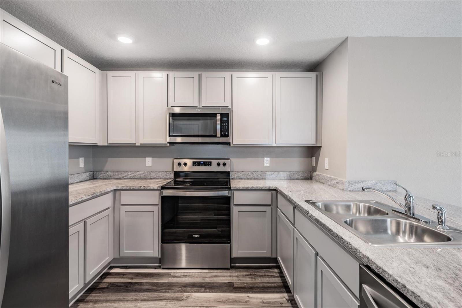 ZEPHYR LAKES SUB - Residential