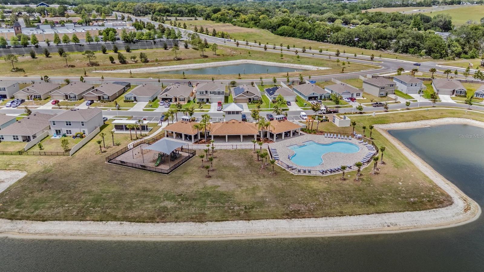 ZEPHYR LAKES SUB - Residential