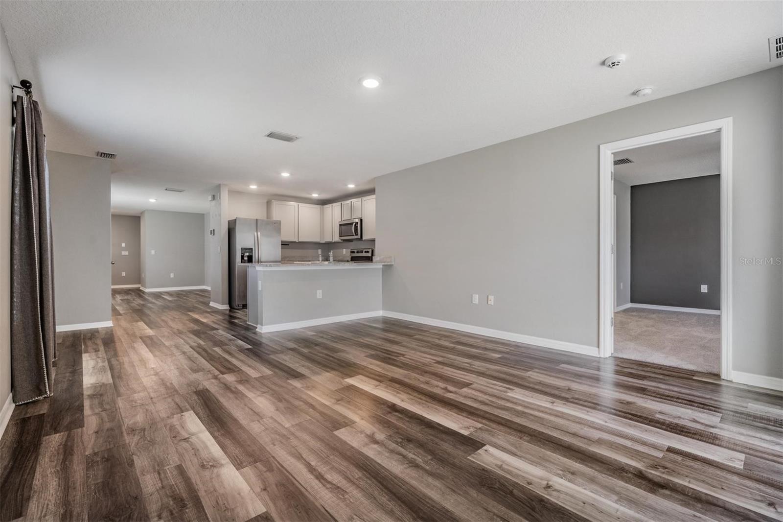 ZEPHYR LAKES SUB - Residential