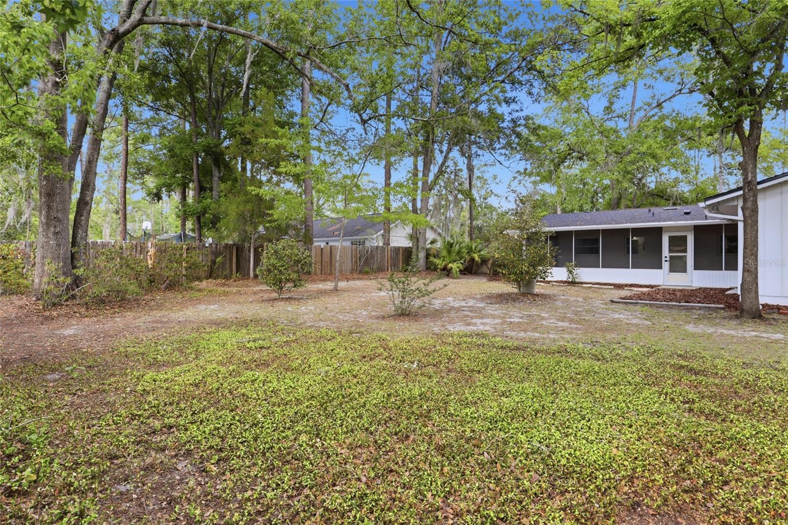 NORTHWOOD OAKS - Residential