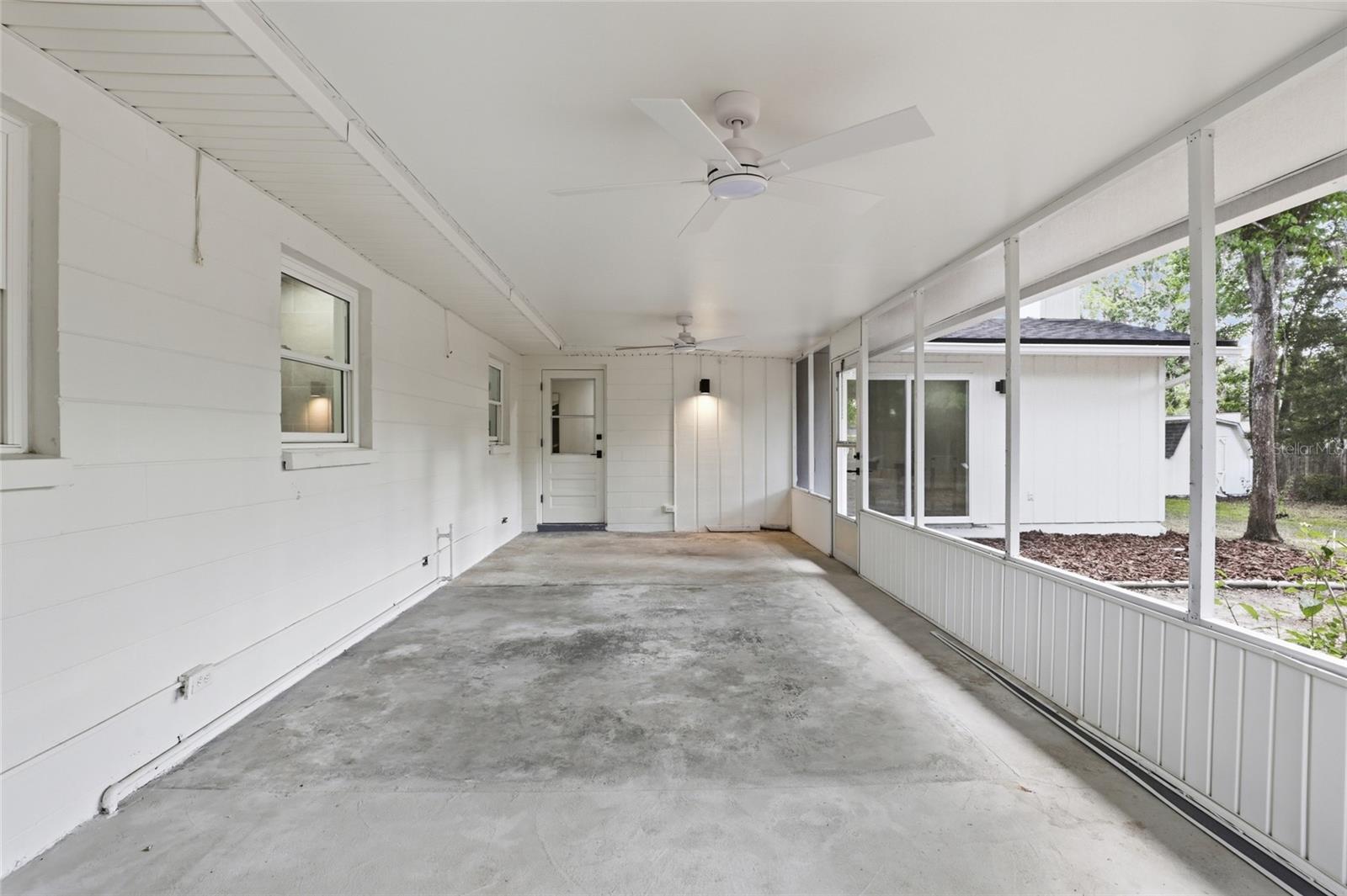 NORTHWOOD OAKS - Residential