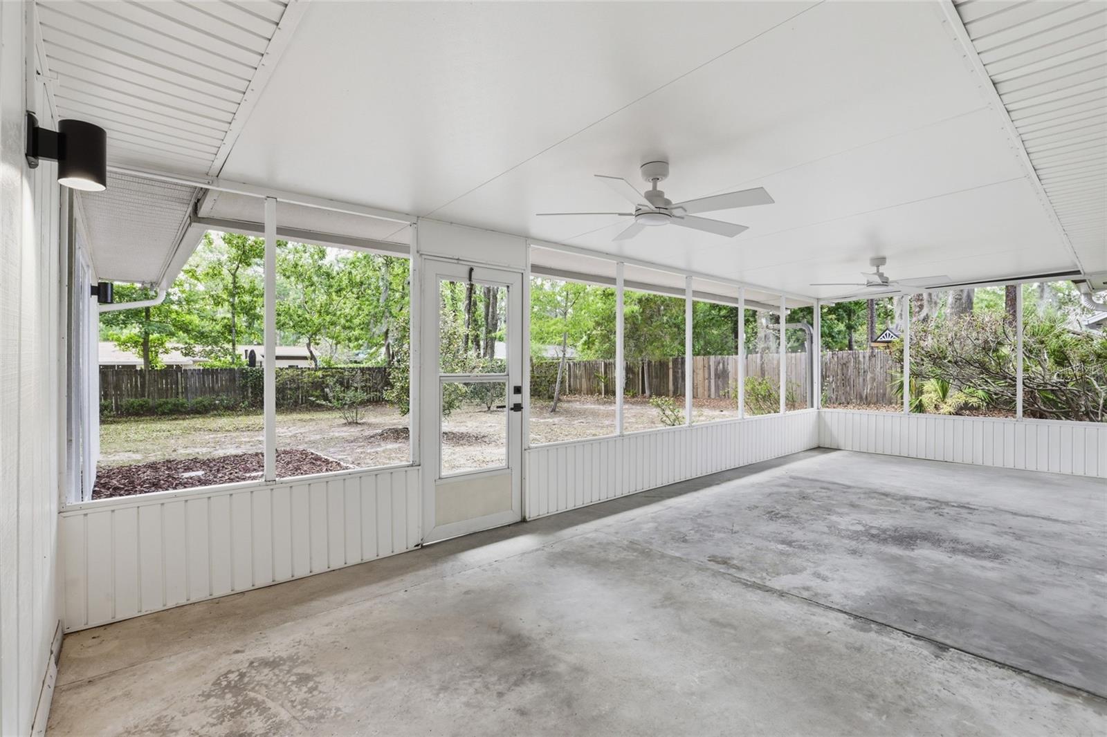 NORTHWOOD OAKS - Residential