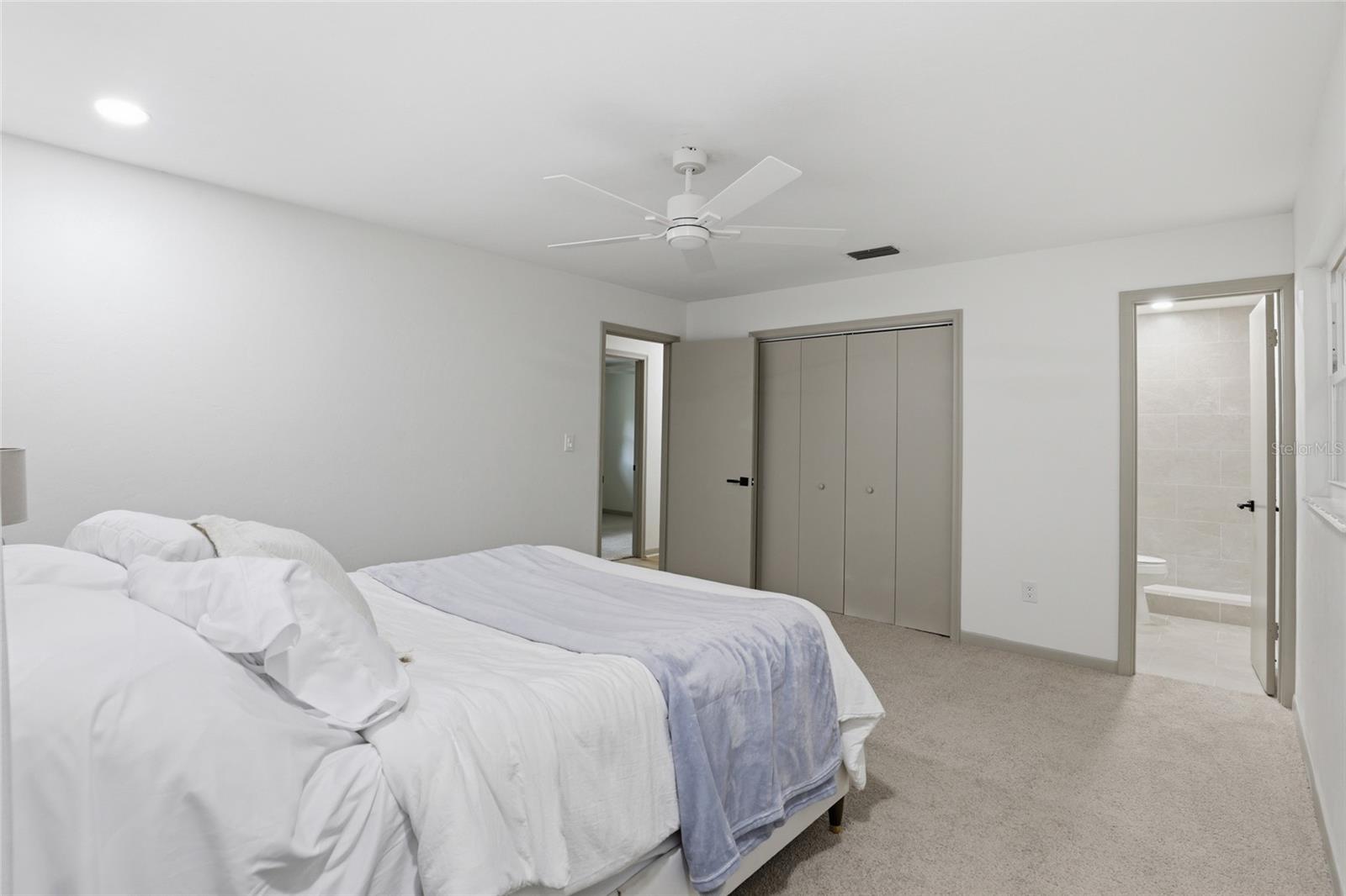 NORTHWOOD OAKS - Residential