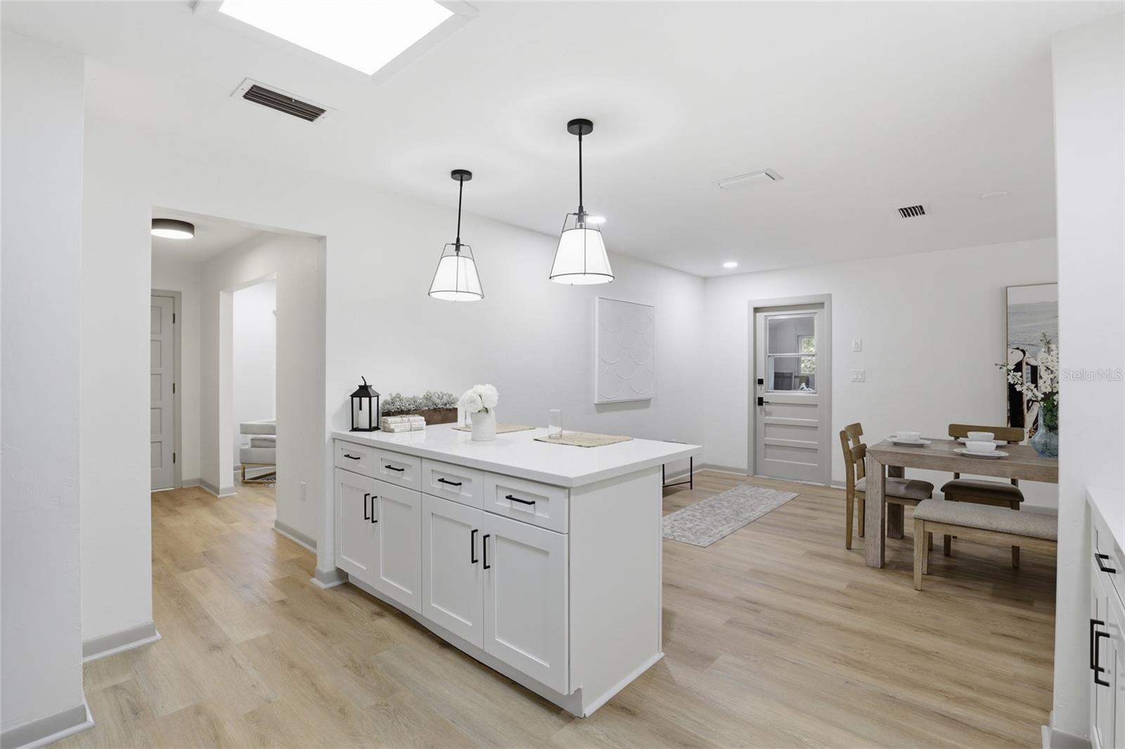 NORTHWOOD OAKS - Residential
