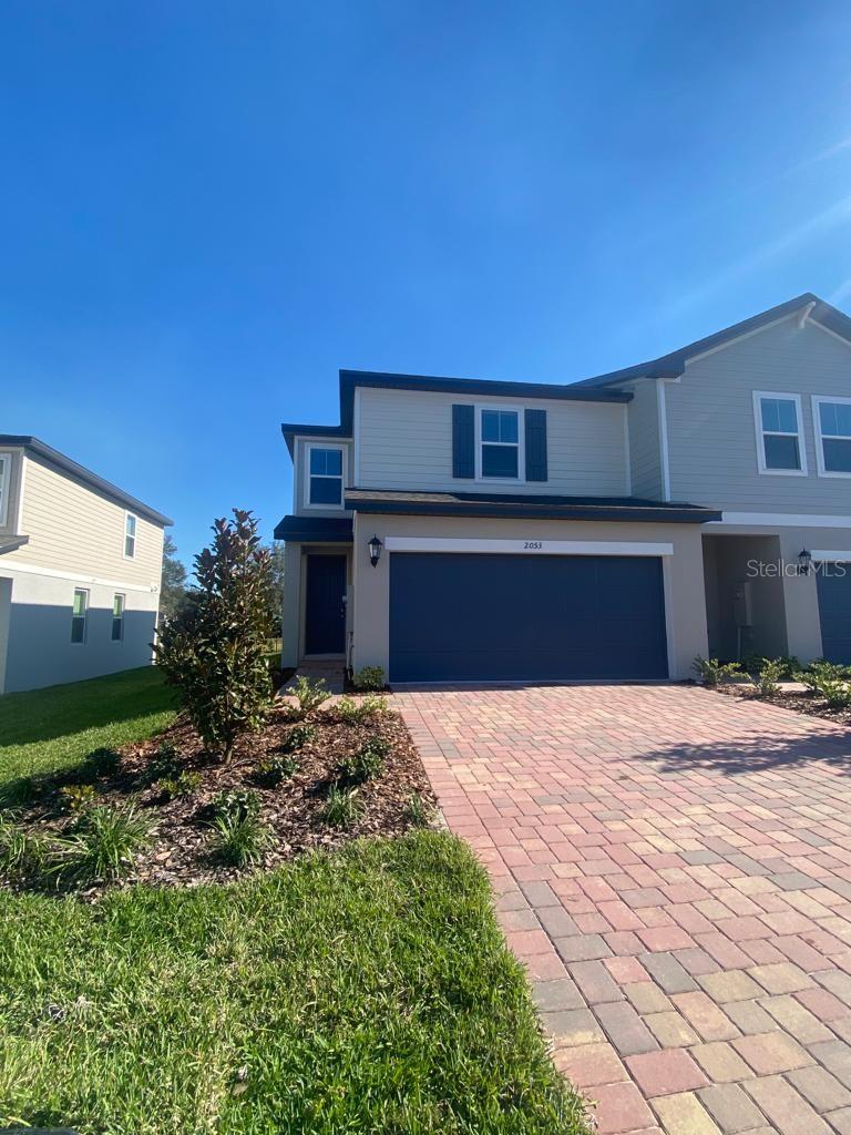 PRAIRIE MEADOWS - Residential Lease