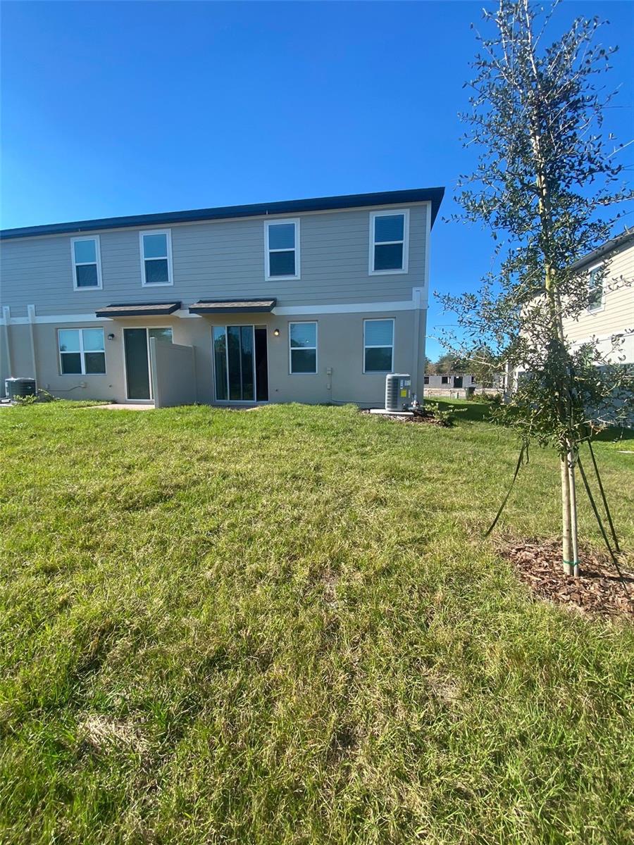 PRAIRIE MEADOWS - Residential Lease